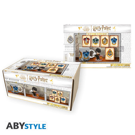 ABYSTYLE HARRY POTTER: Taza 320ml + Acryl + Postcards "Hogwarts"