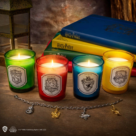 CR2155 - HARRY POTTER - SET 4 CANDELE DELLE CASATE E BRACIALETTI