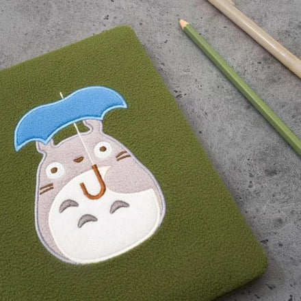 Cuaderno de Mi Vecino Totoro Peluche de Totoro